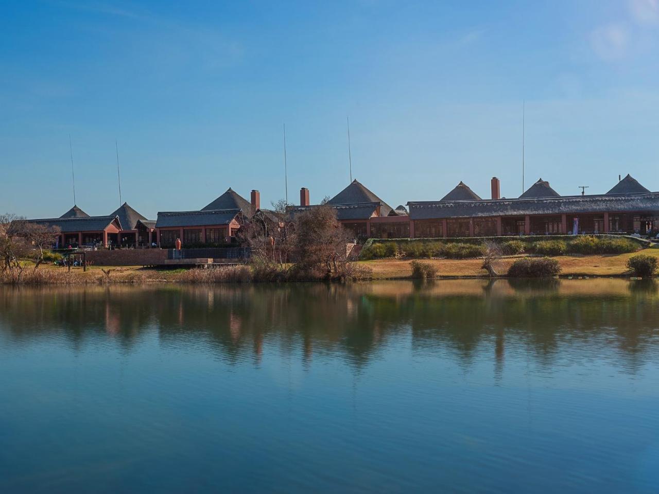 Kloofzicht Lodge & Spa Крюгерсдорп Екстер'єр фото The Fort Worth Botanic Garden